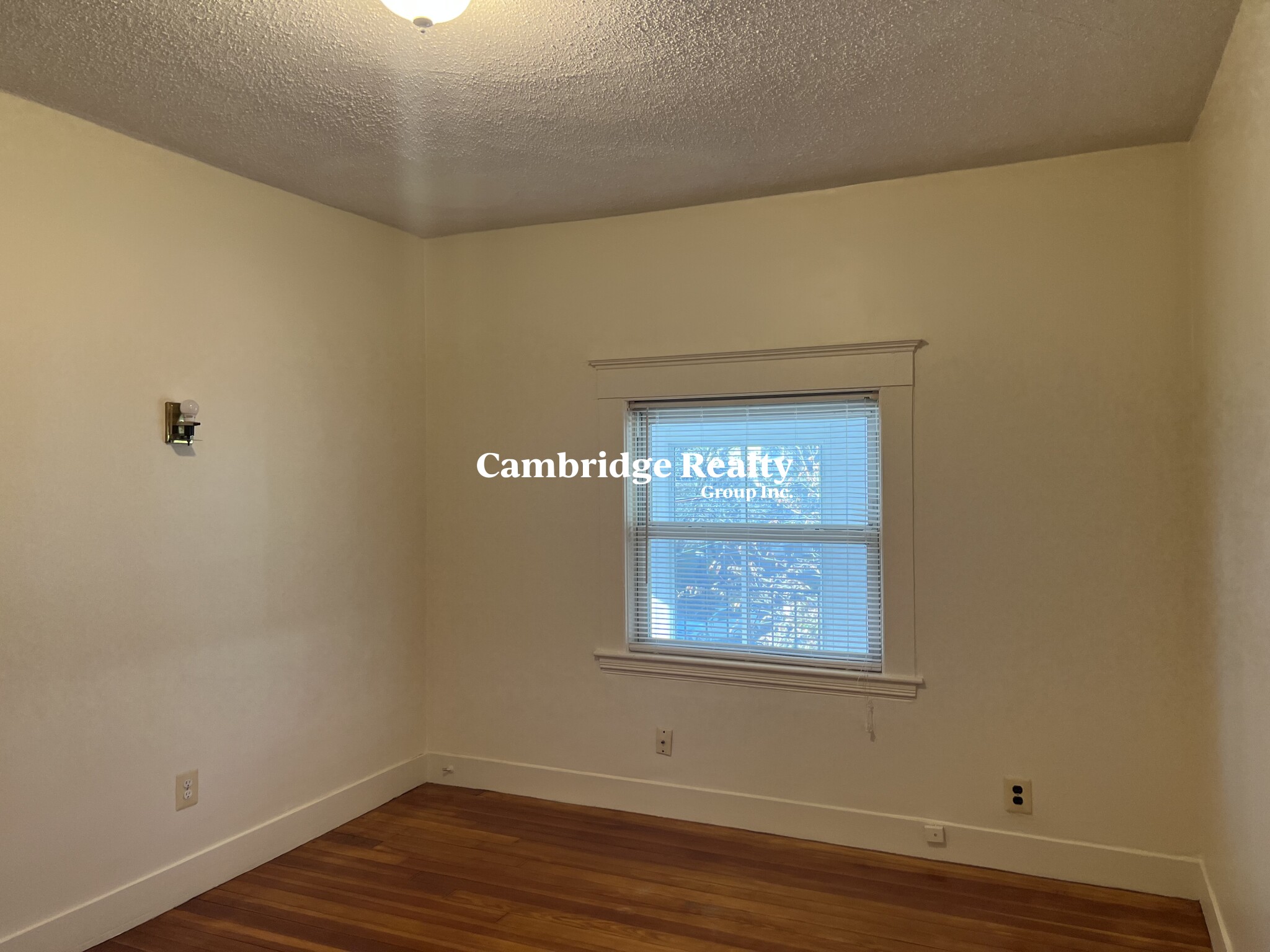 5 Adams St, Winter Hill