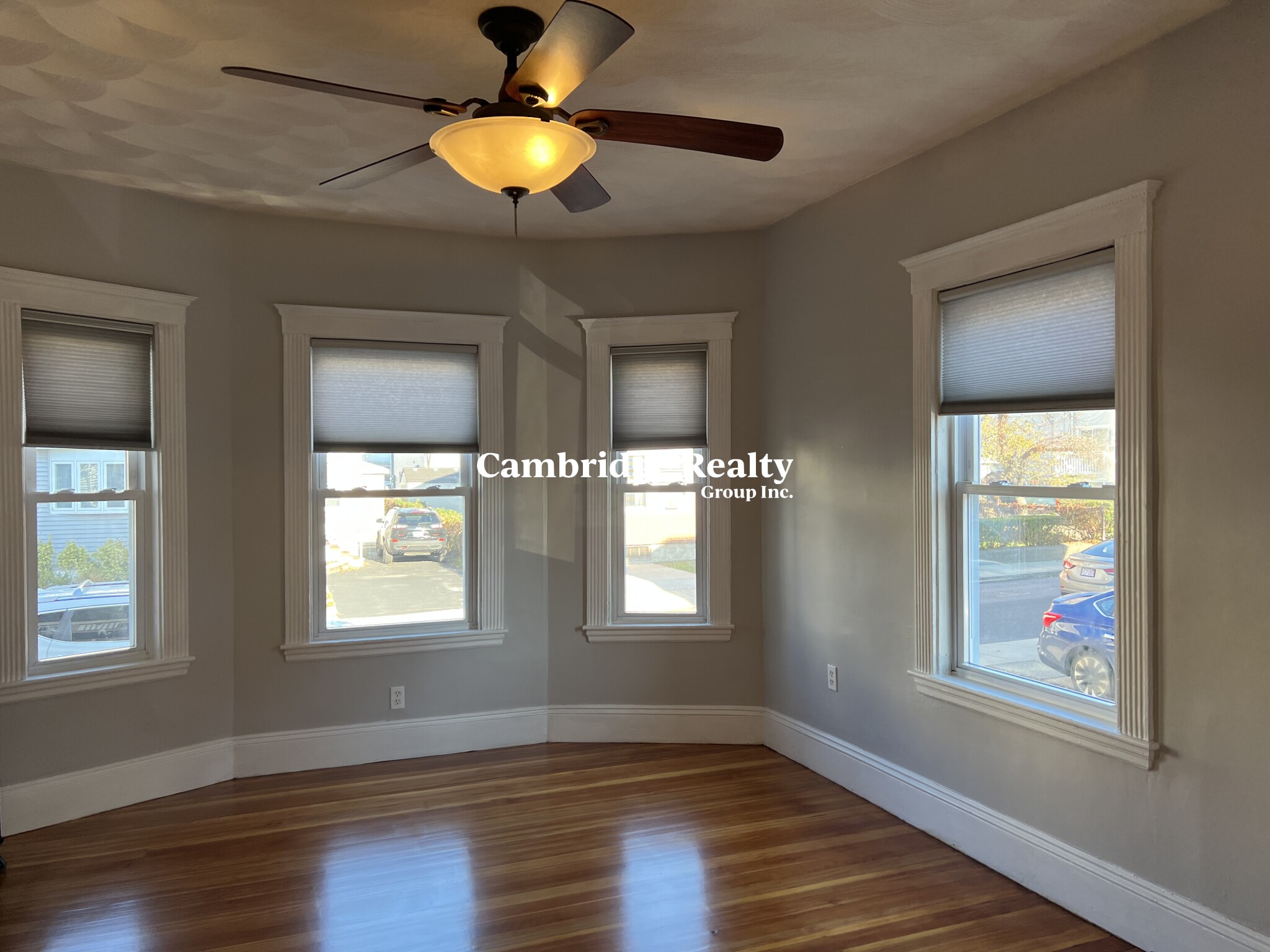 47 Pearl Ave, Winthrop