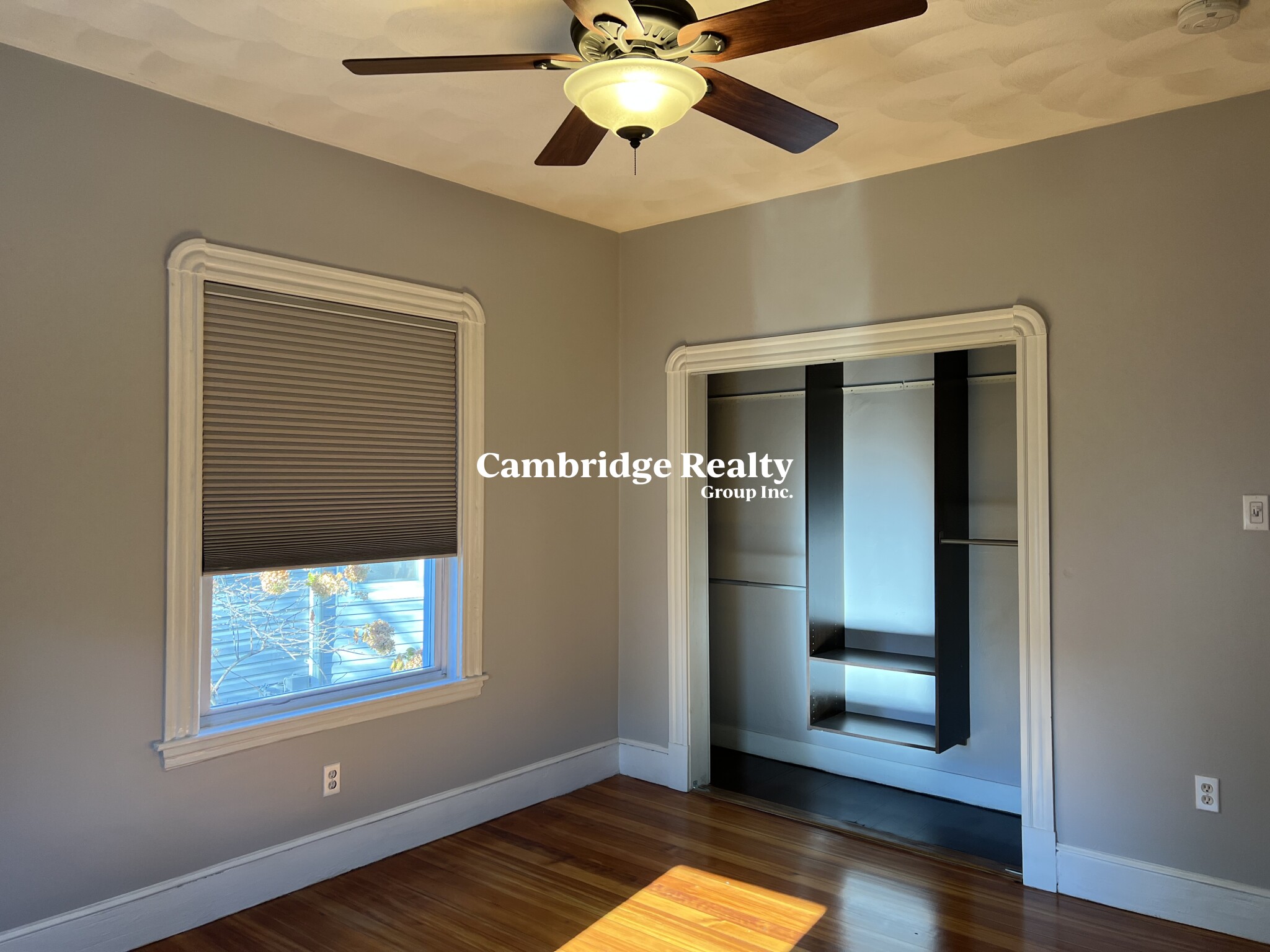 47 Pearl Ave, Winthrop