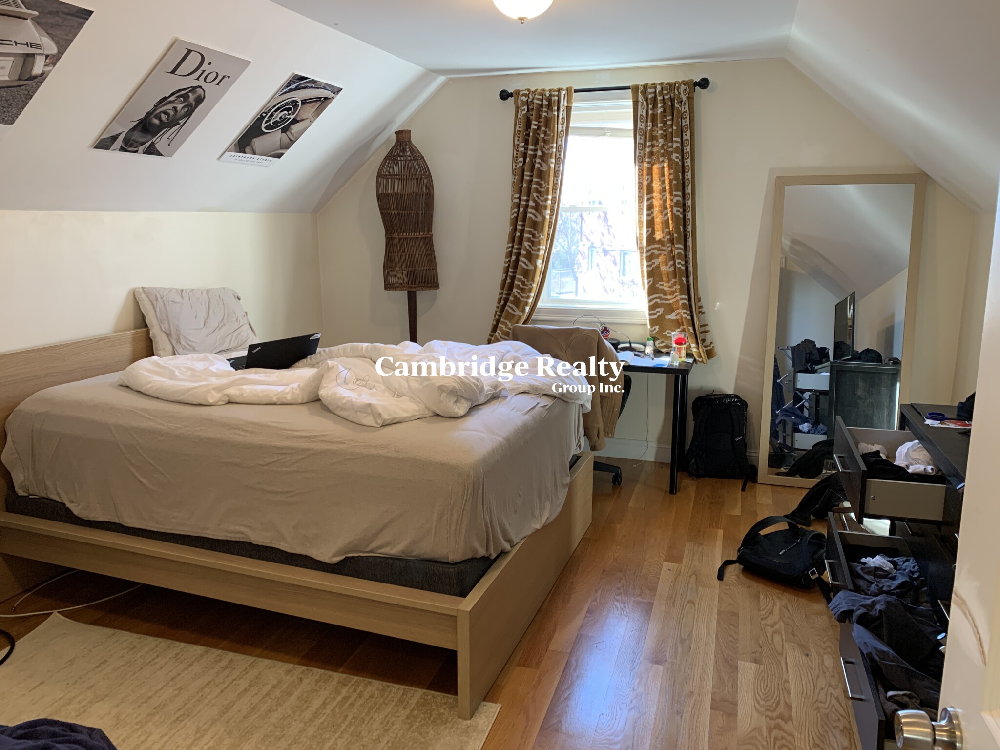 216 Calumet St, Mission Hill