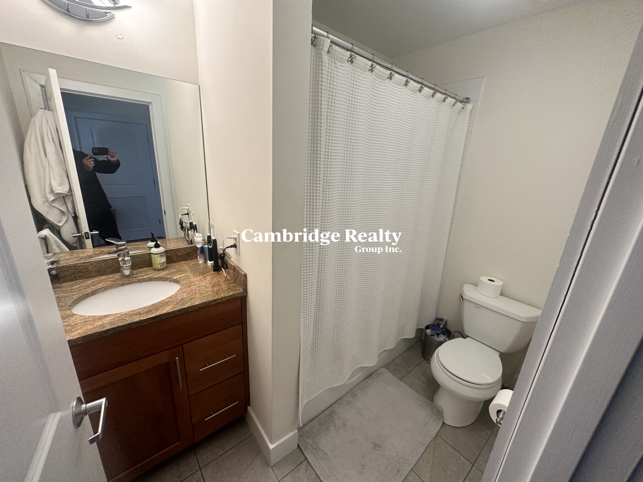 377 Summer St ,, Davis Square