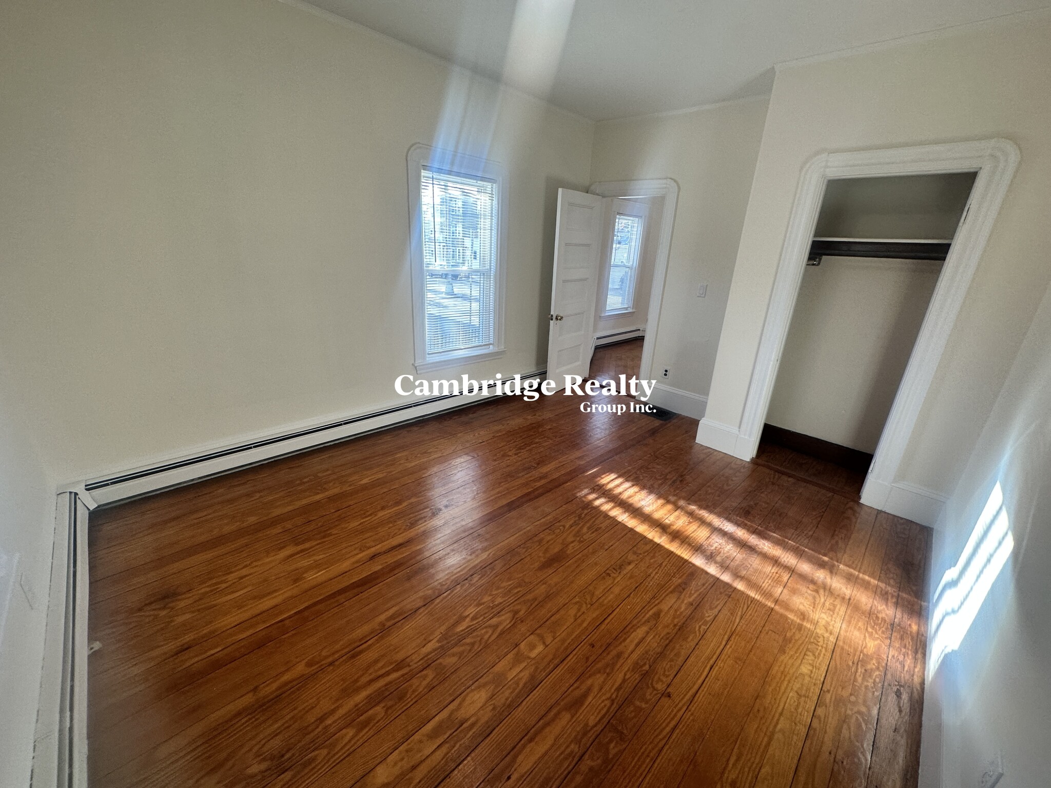 147 Willow Ave, Davis Square