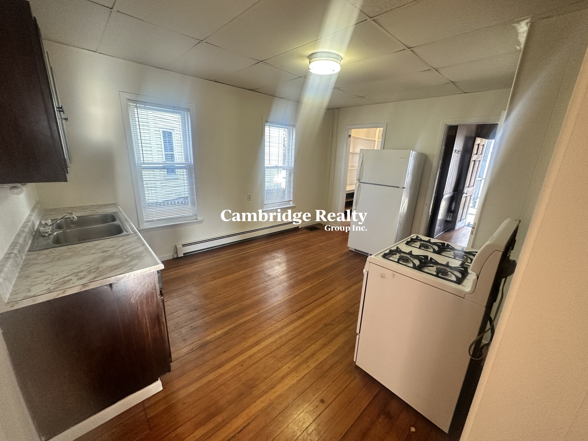 147 Willow Ave, Davis Square