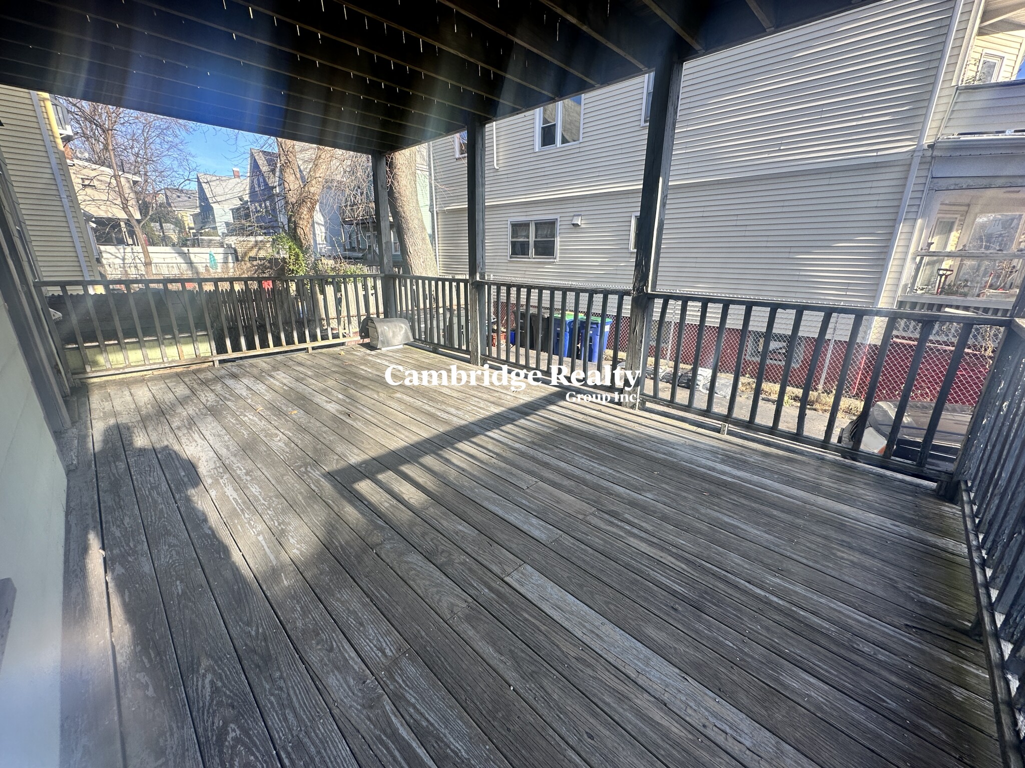 147 Willow Ave, Davis Square