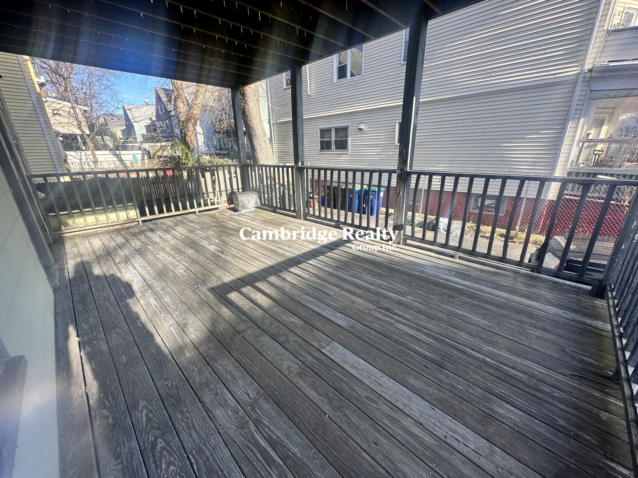 147 Willow Ave, Davis Square