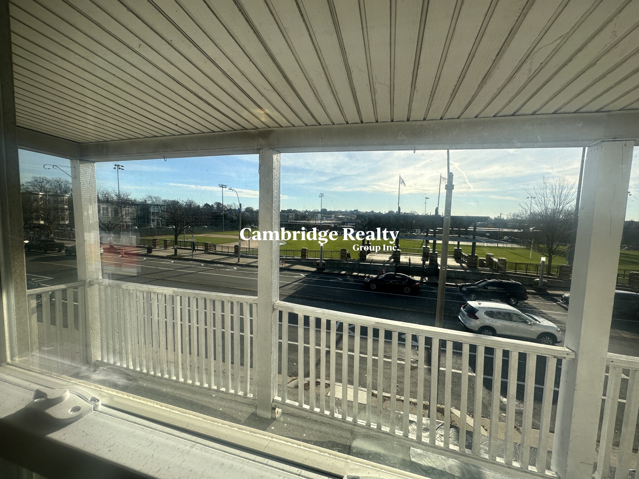 543 Broadway, Magoun Square