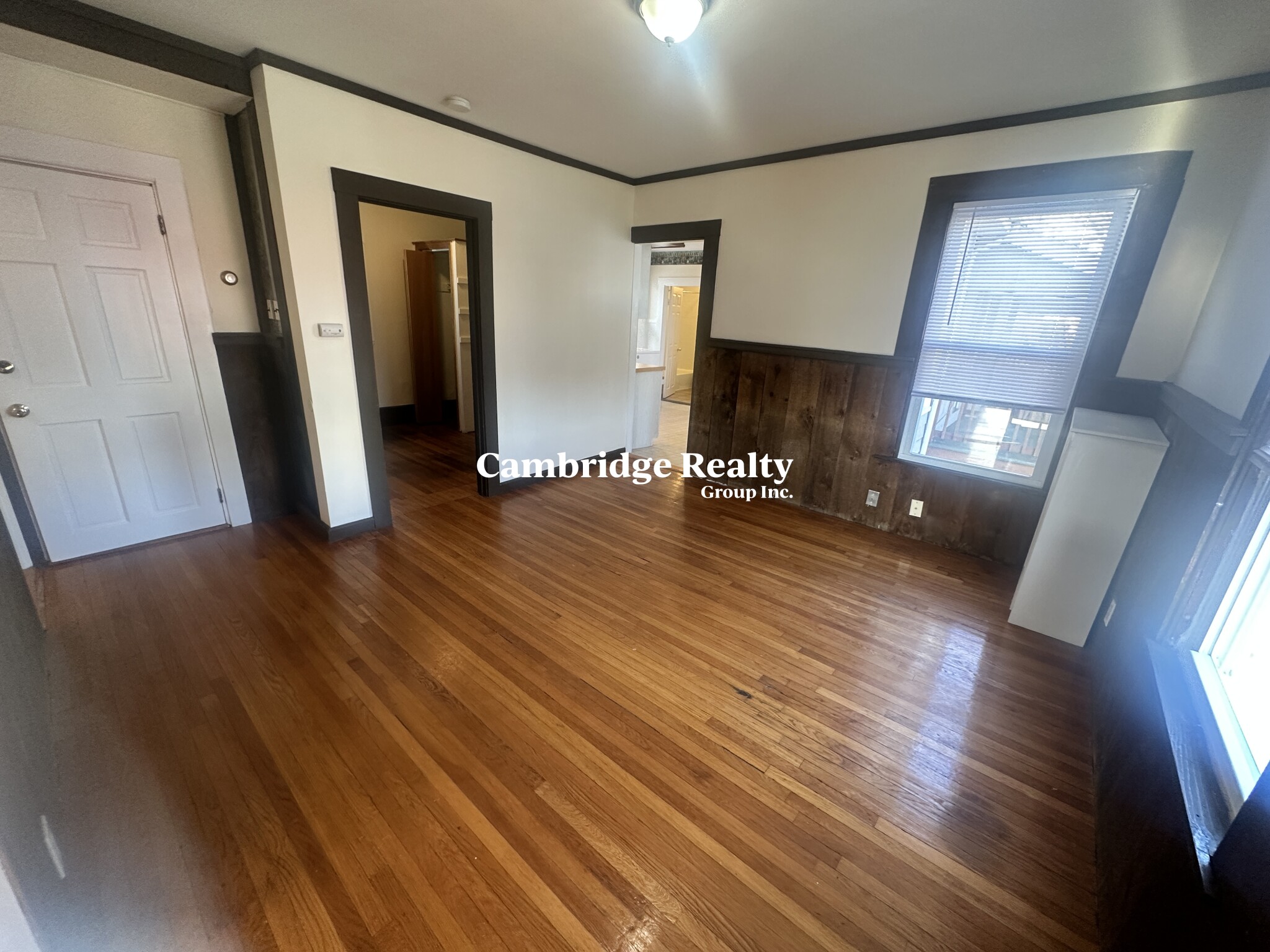 543 Broadway, Magoun Square