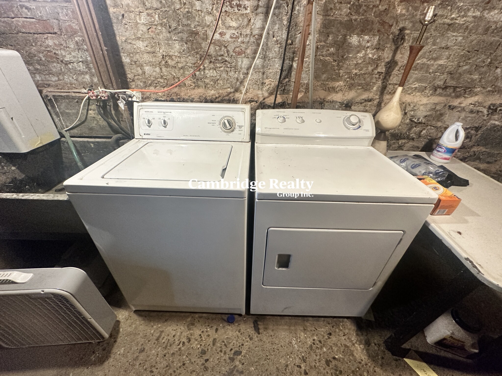 9 Bowdoin St, Union Square