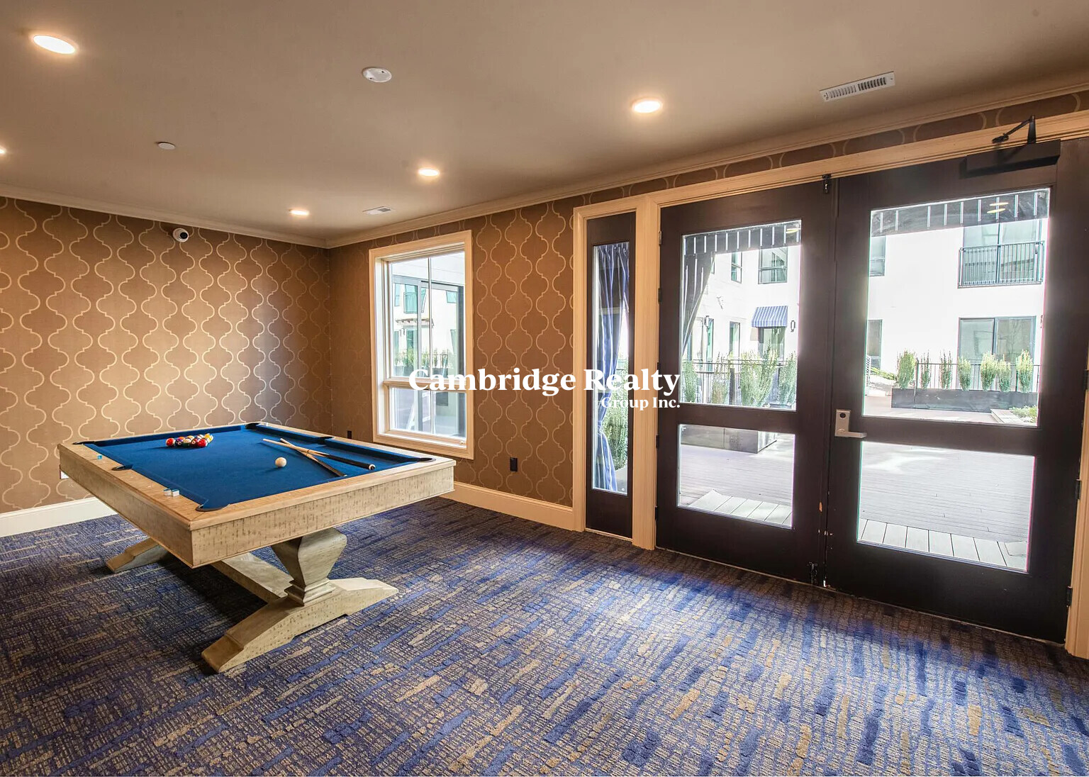 519 Broadway, Magoun Square