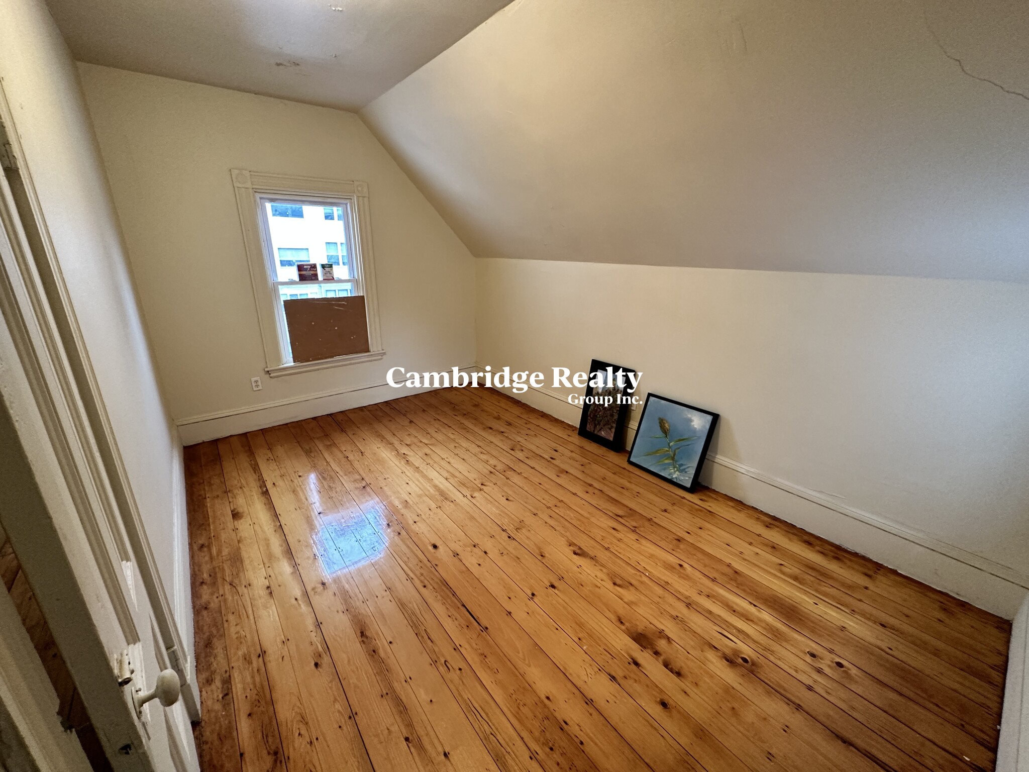 374 Highland Ave, Davis Square