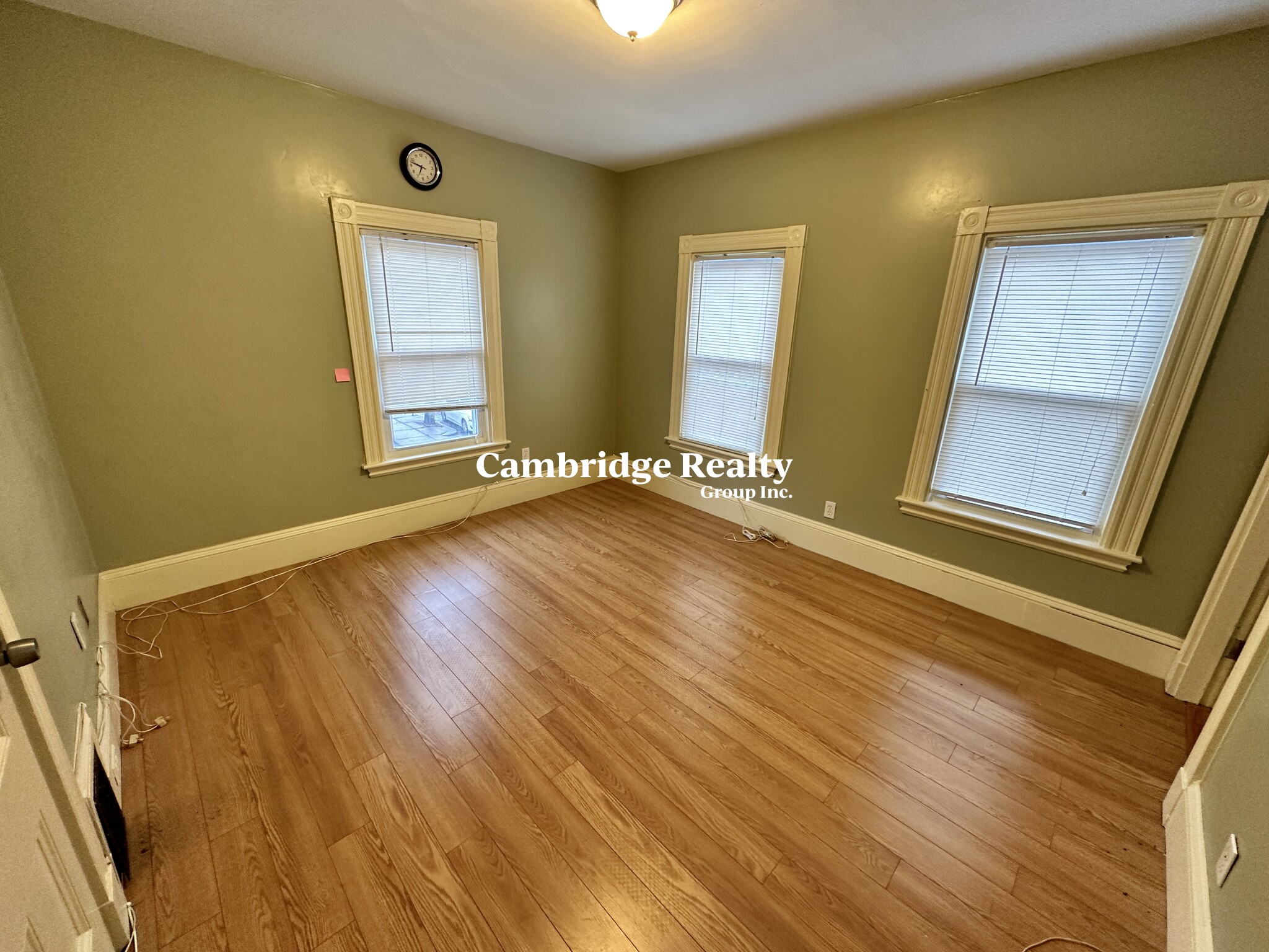 374 Highland Ave, Davis Square