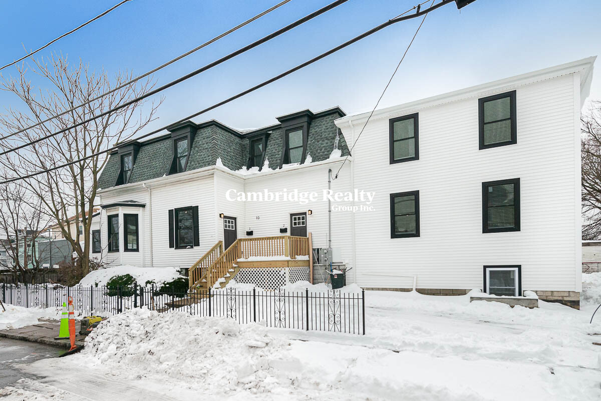 10 Marion St, Medford