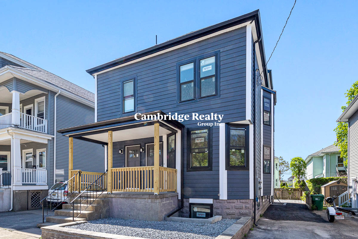 70 Stanley Ave, Medford