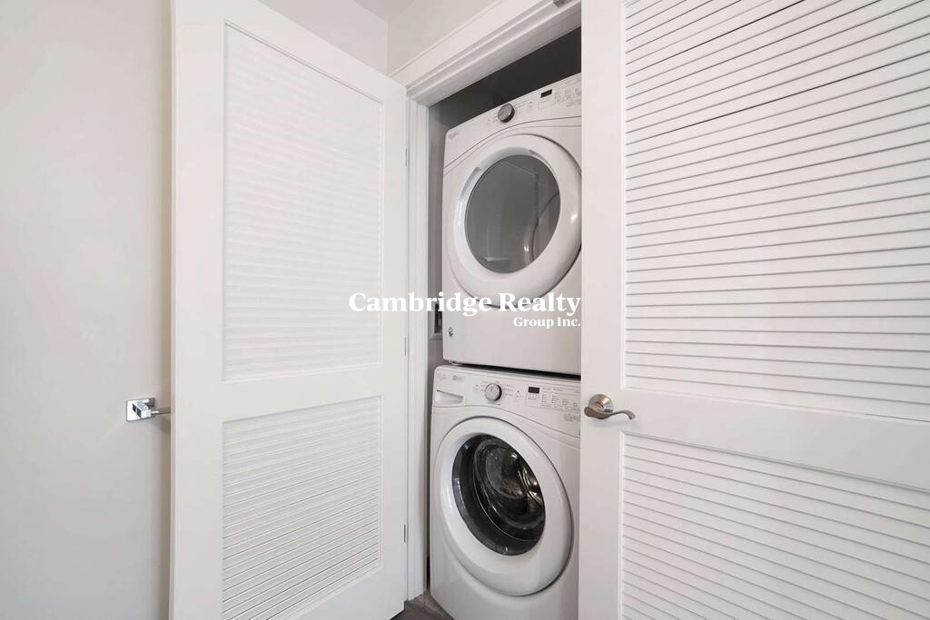 262 Monsignor Obrien Hwy, East Cambridge