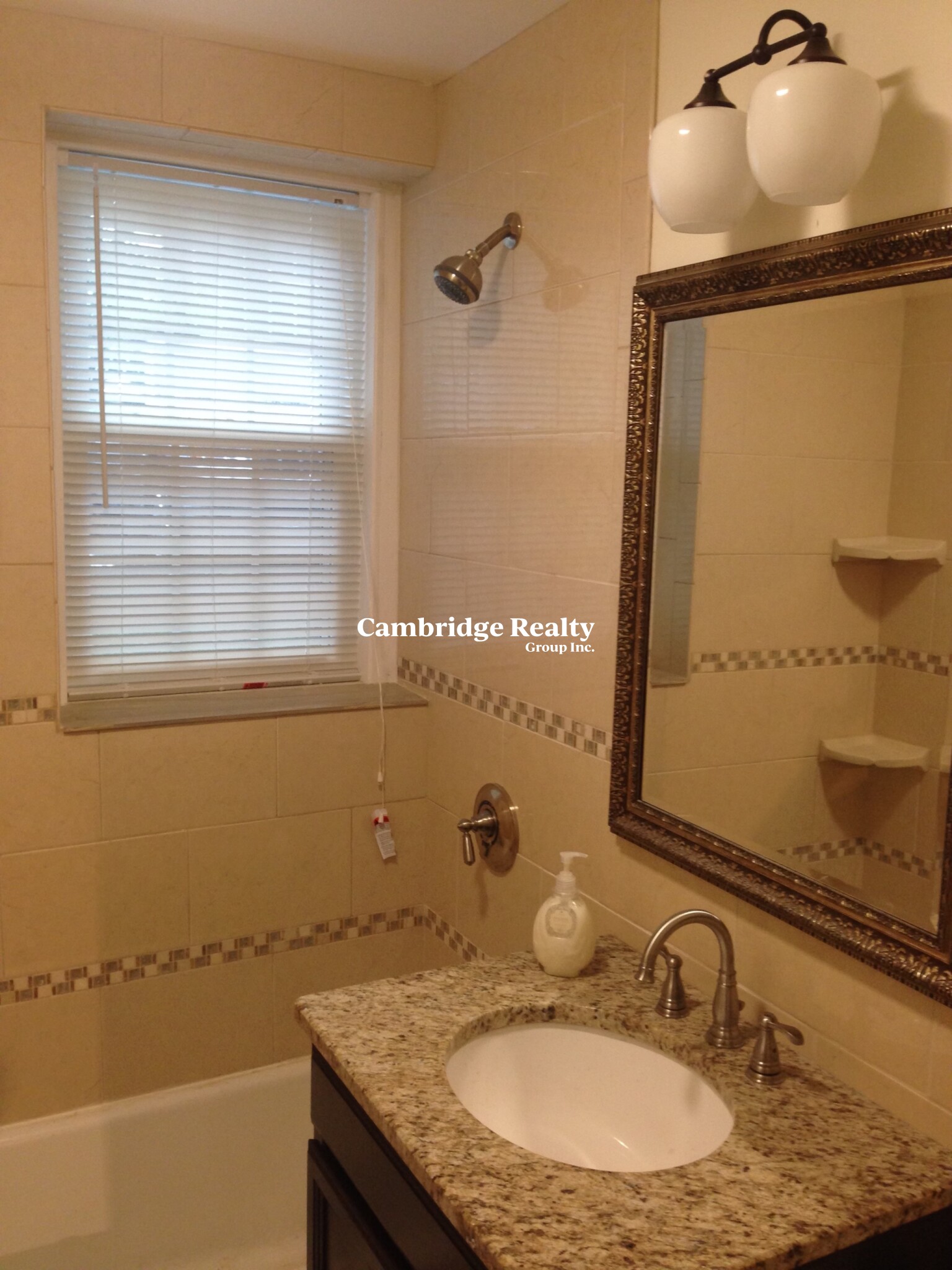 39 Commonwealth Ave, Newton