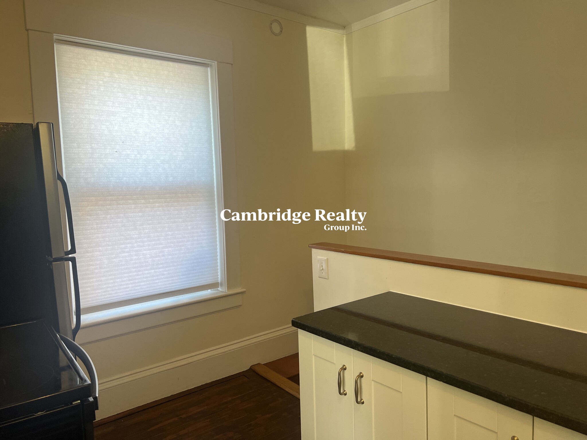 1137 Massachusetts Ave, Harvard Square