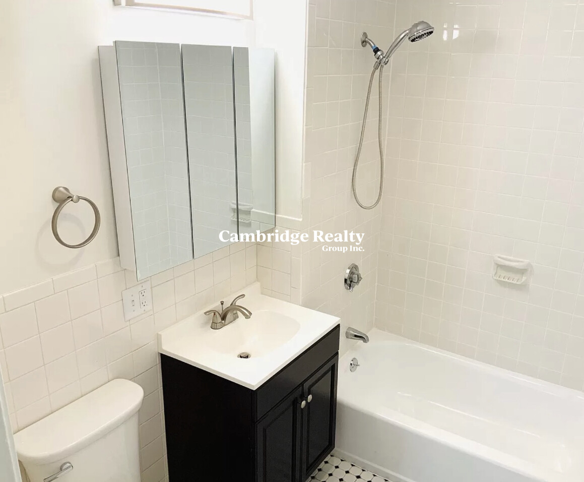 354 Beacon St, Porter Square