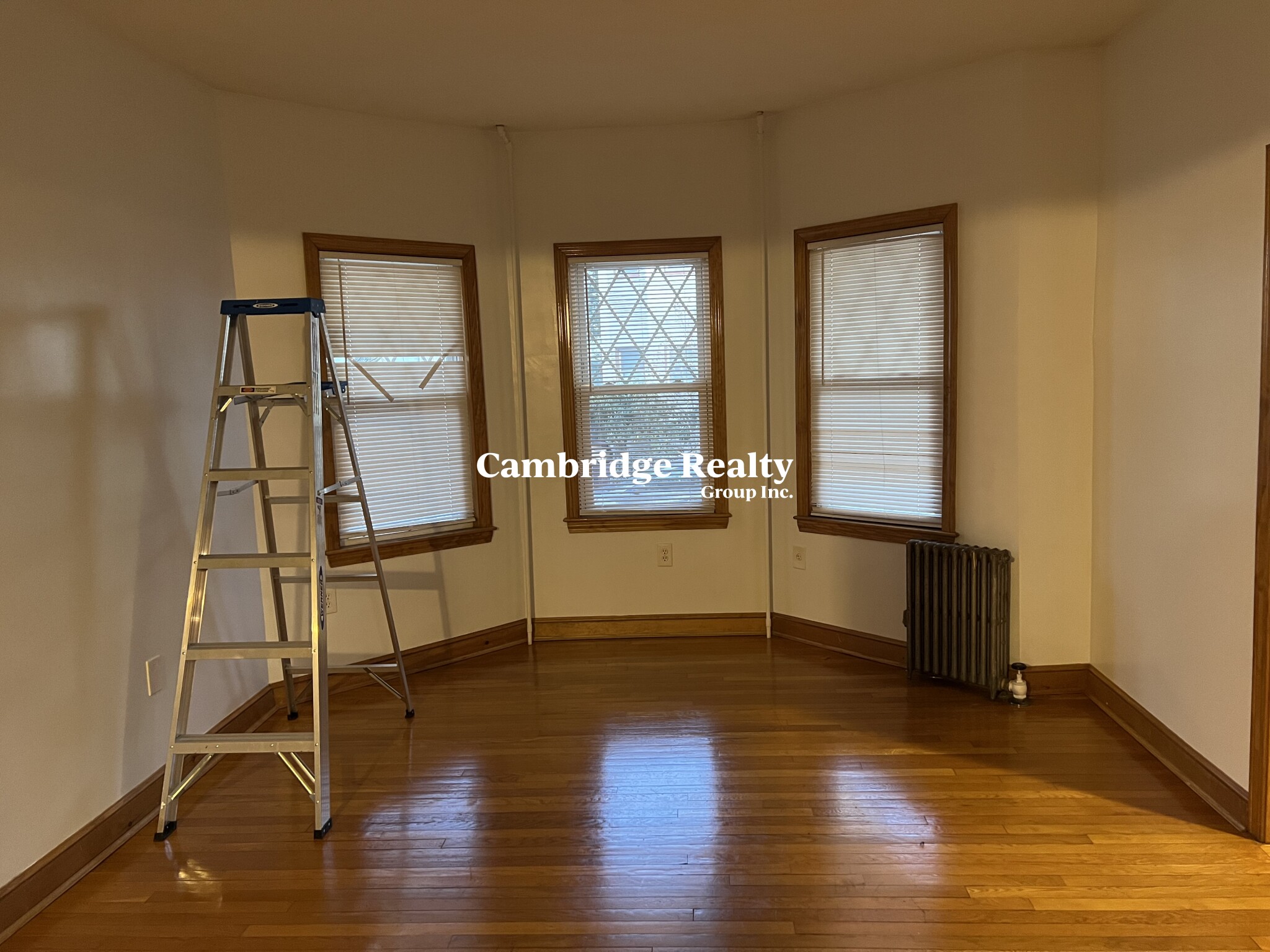 16 Bailey St, Everett