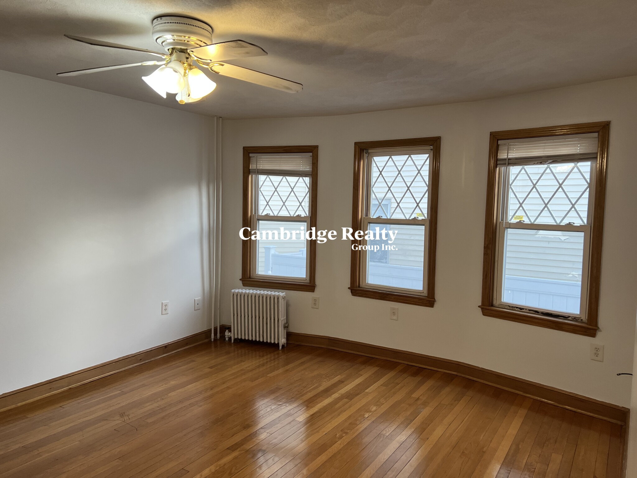 16 Bailey St, Everett