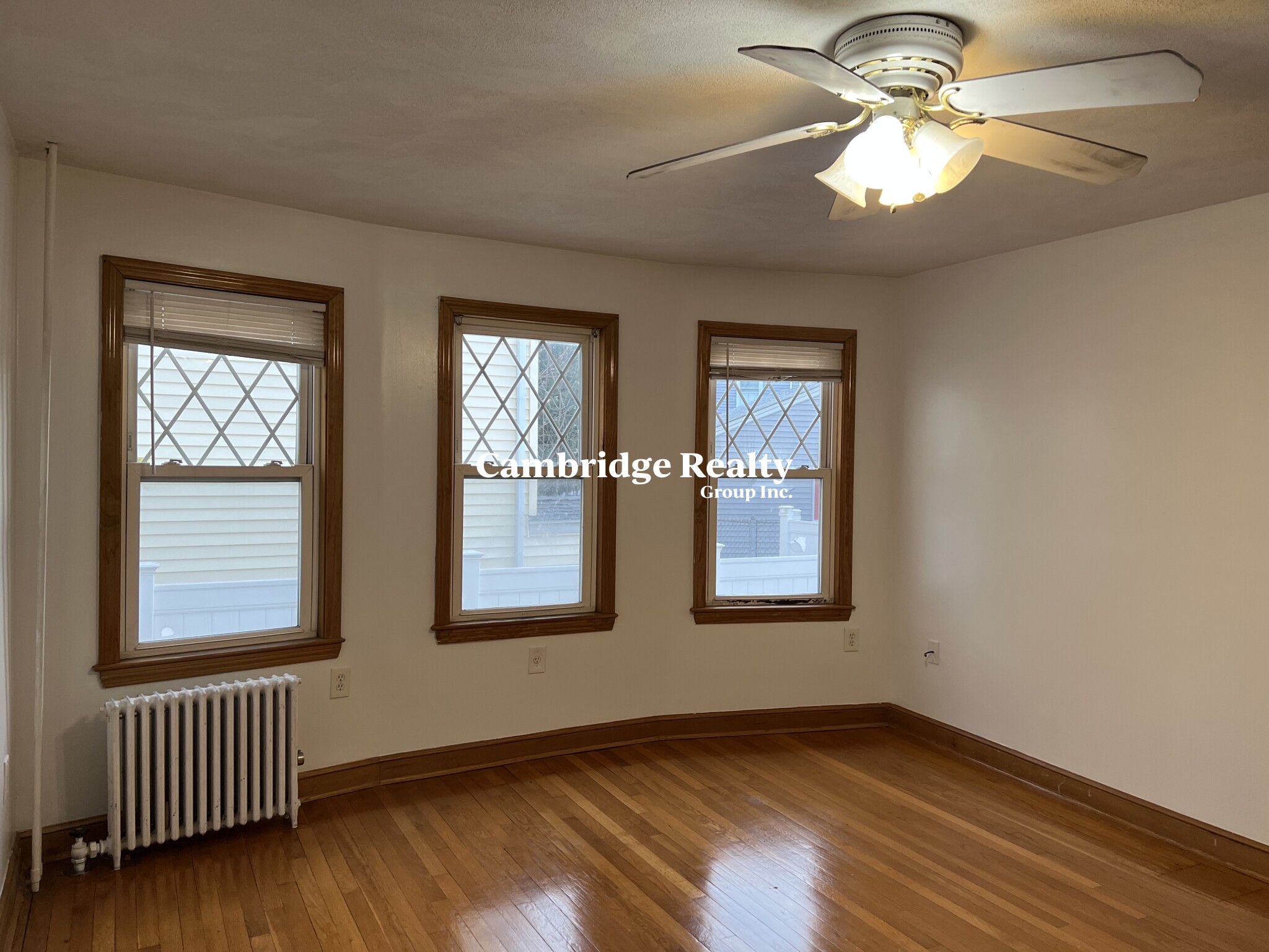 16 Bailey St, Everett