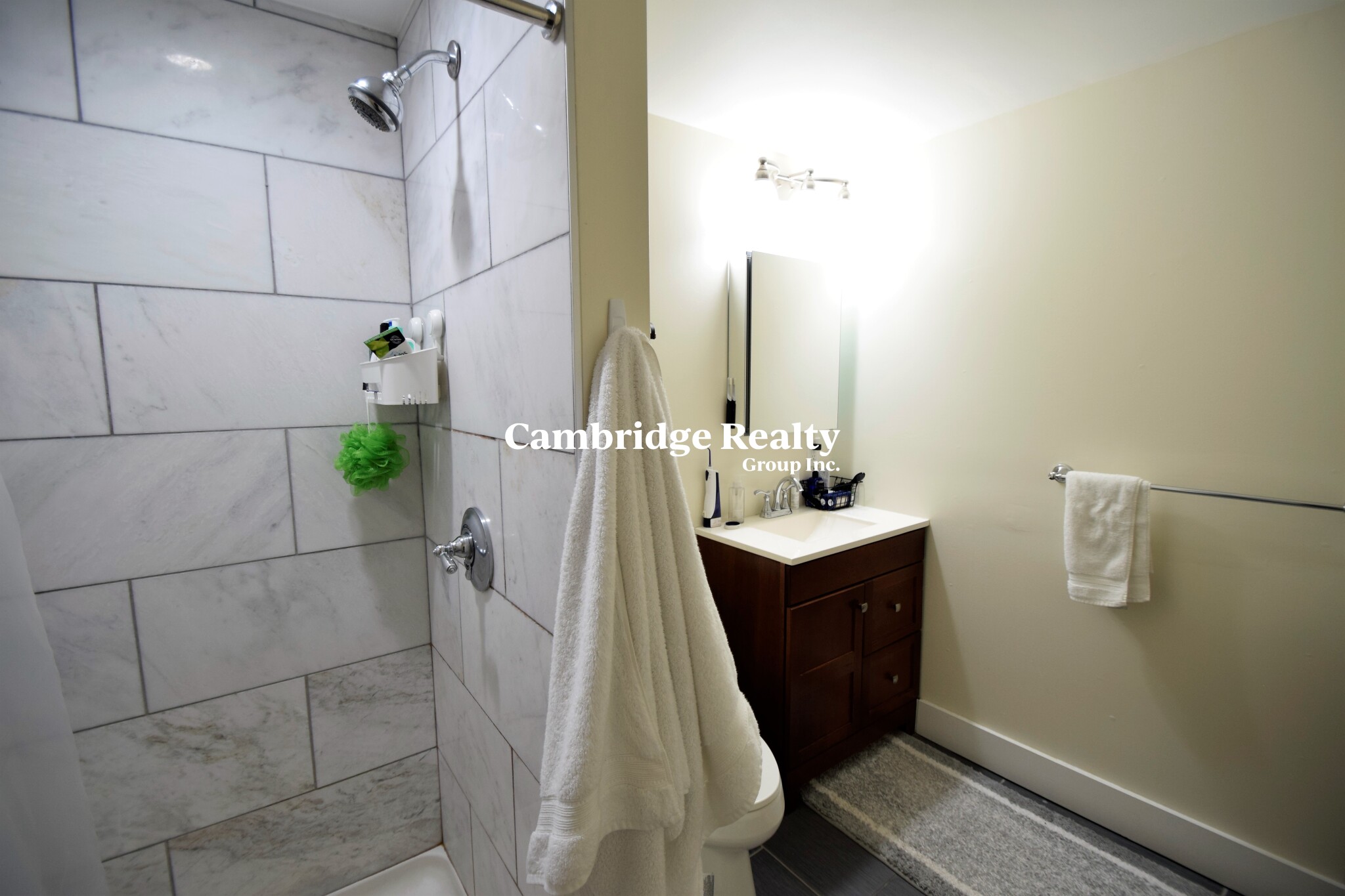 4 School St, Roxbury