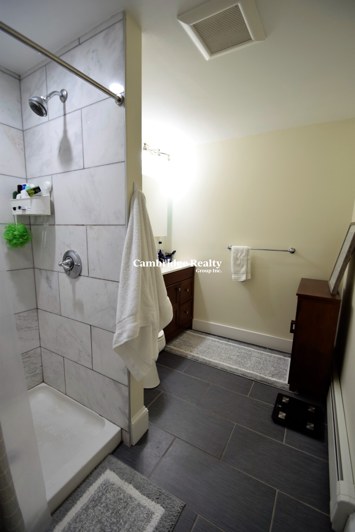 4 School St, Roxbury