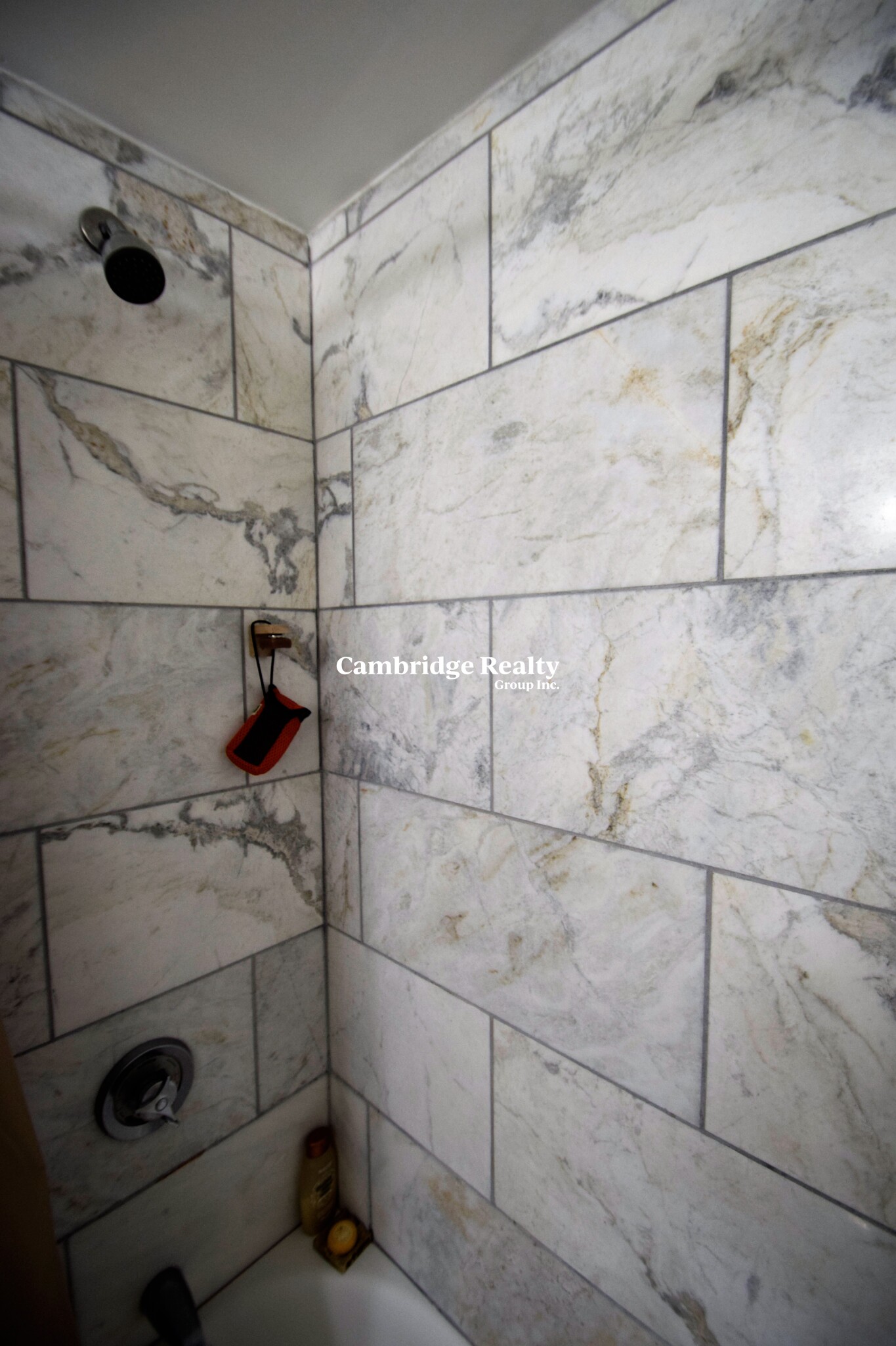 4 School St, Roxbury