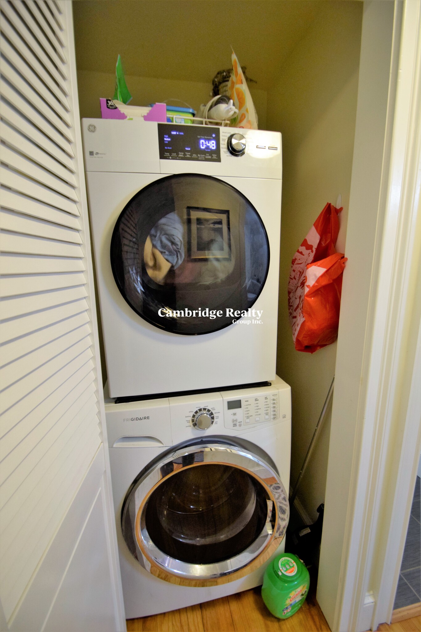 4 School St, Roxbury