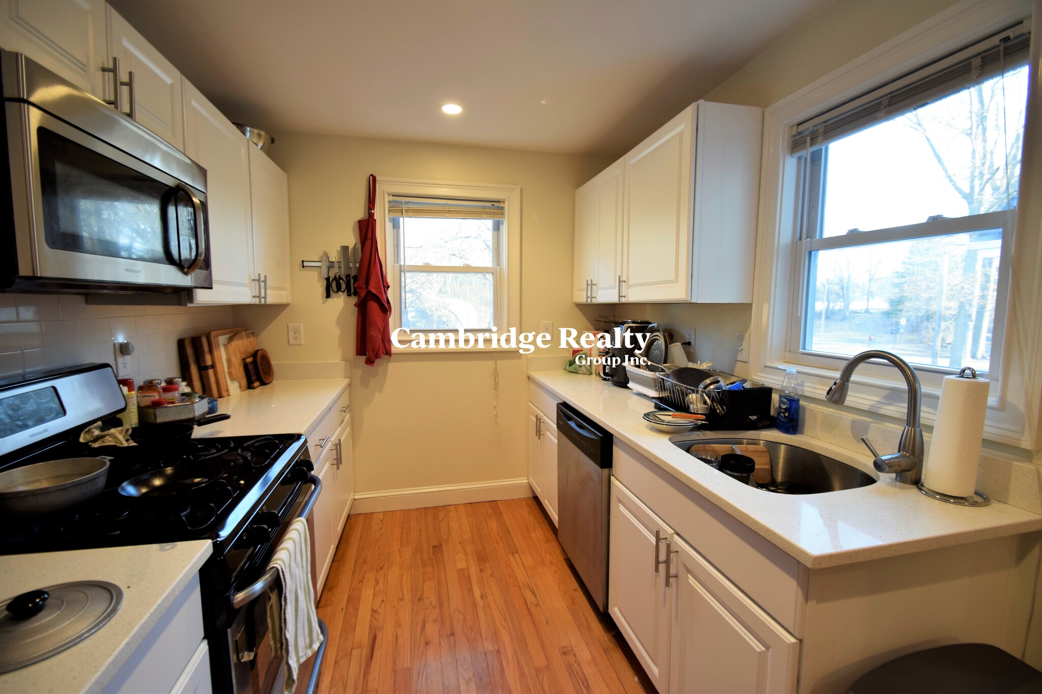 4 School St, Roxbury