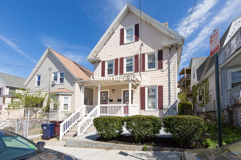 11 Rock Valley Ave, Everett