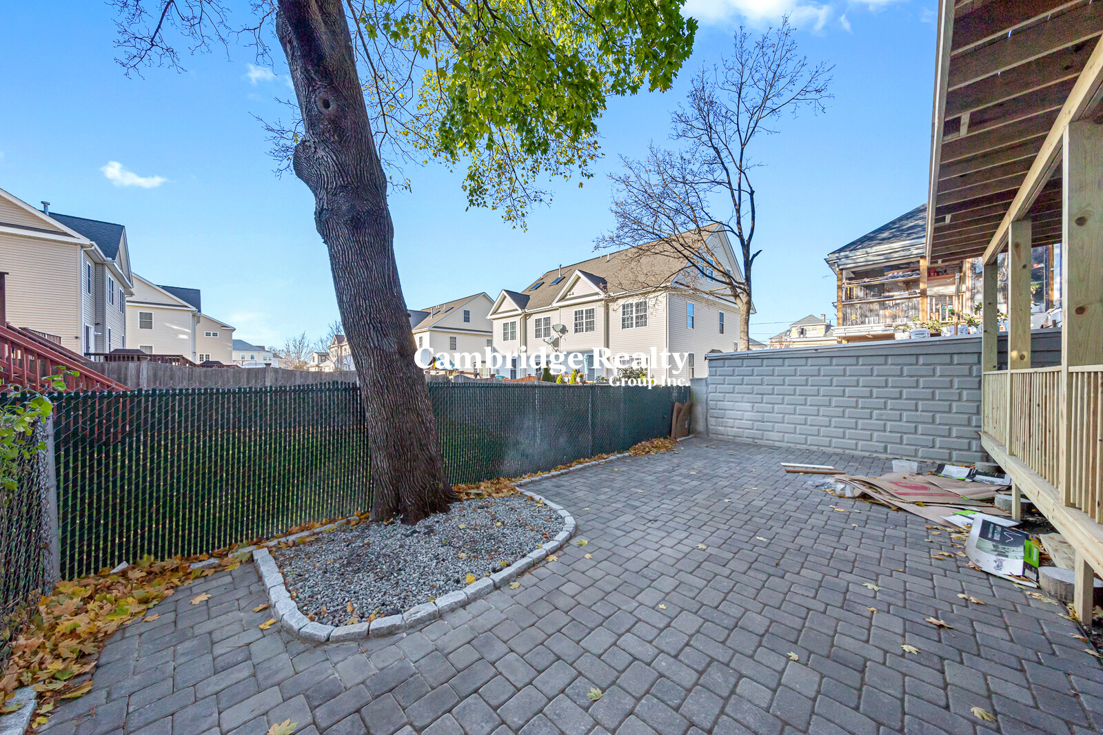 62 Bradbury Ave, Medford