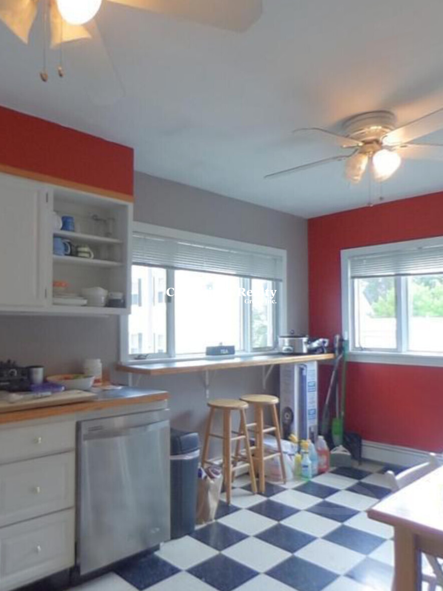 45 Franklin St, East Somerville