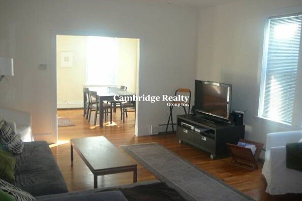 45 Franklin St, East Somerville