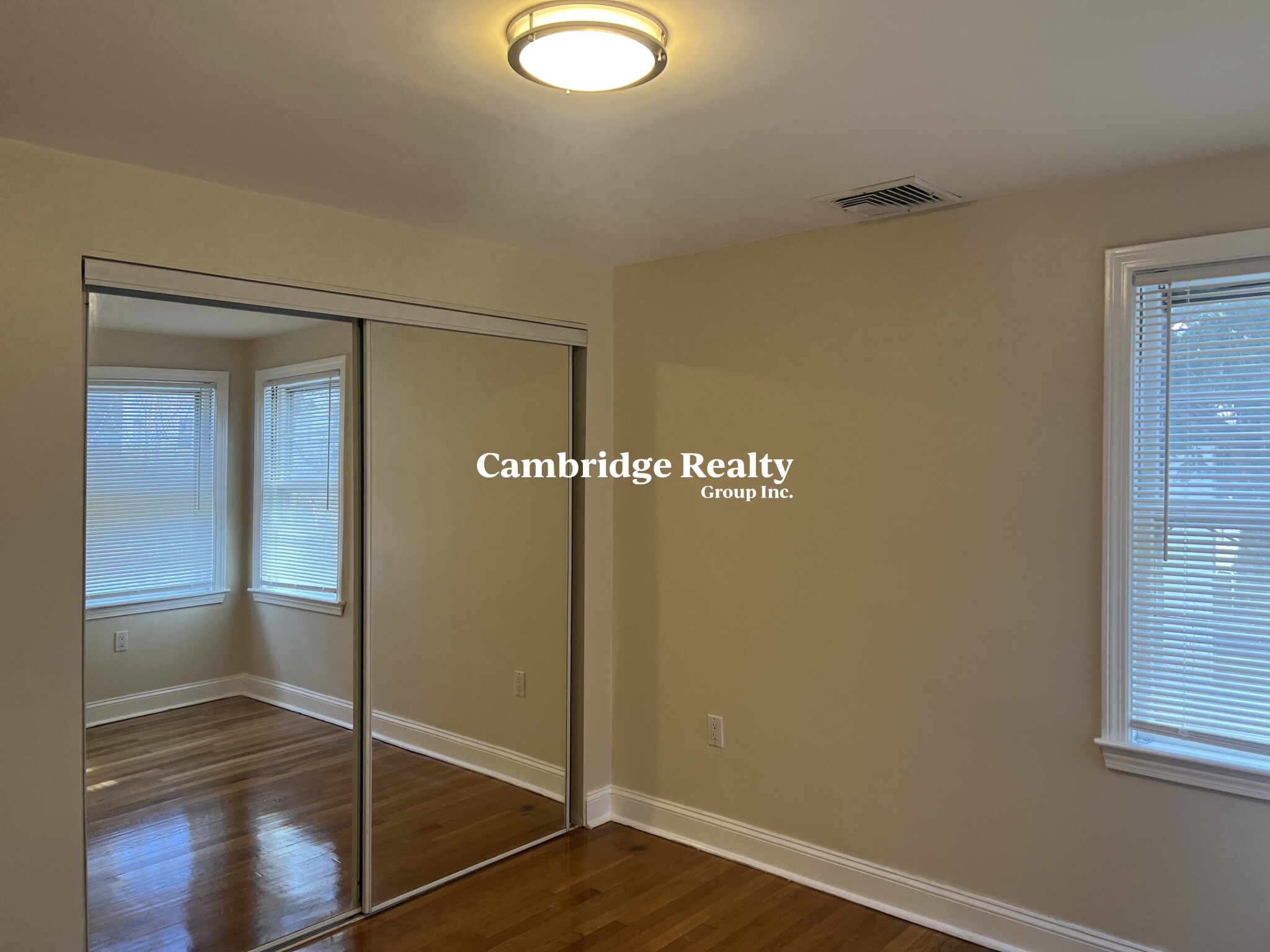 41 May St, West Cambridge