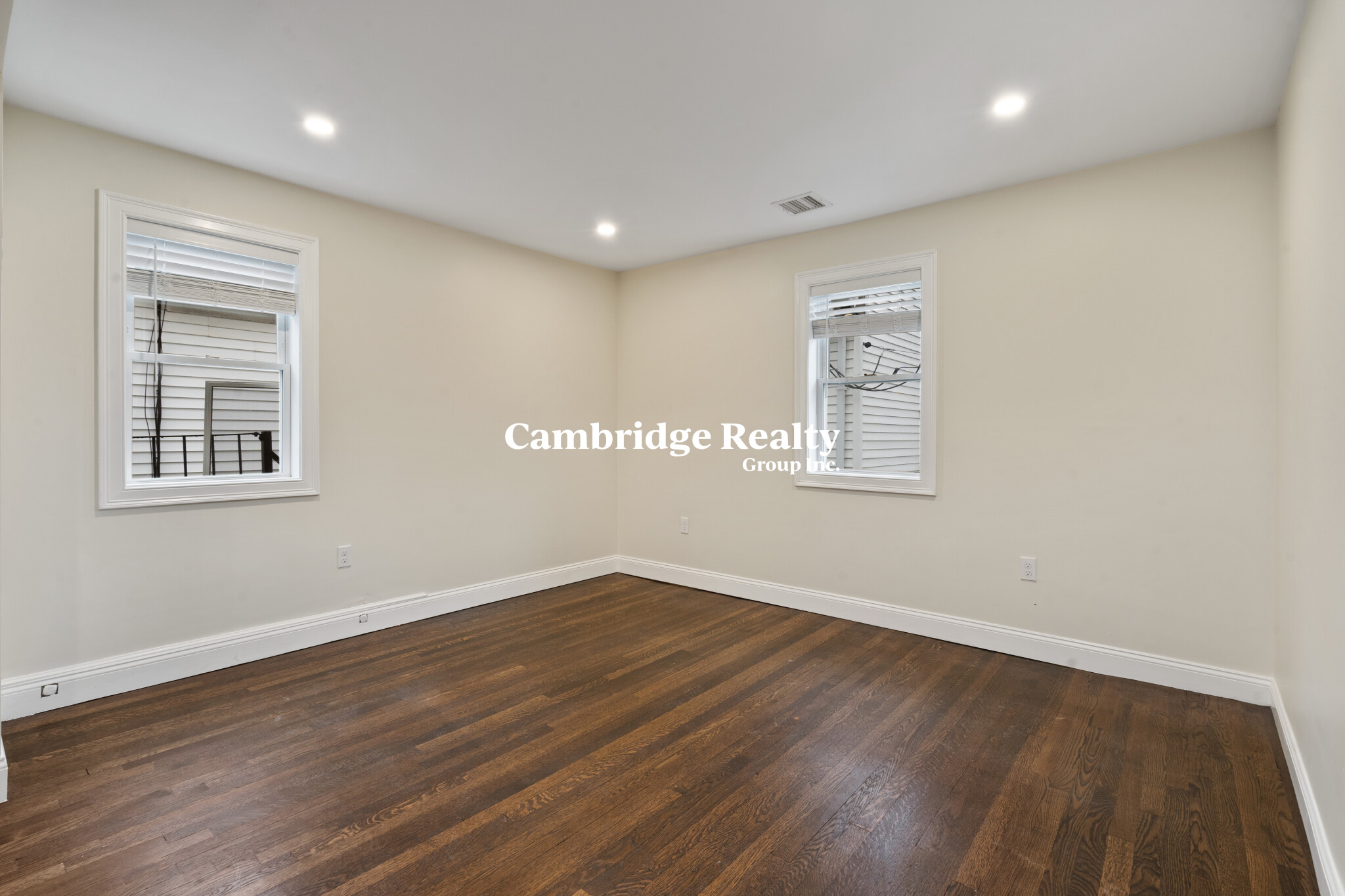 4 Chestnut Pl, Brighton