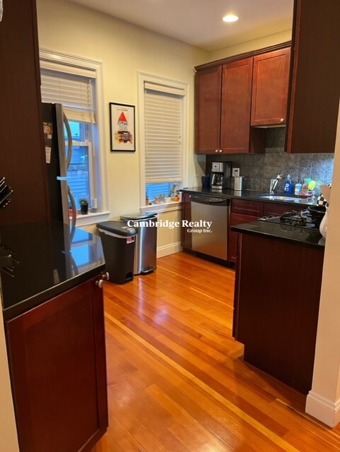 226 Banks St, Huron Village