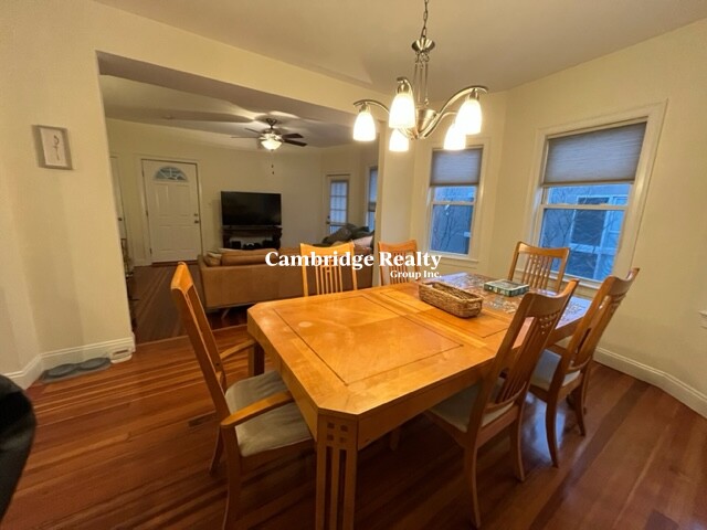 226 Banks St, Huron Village