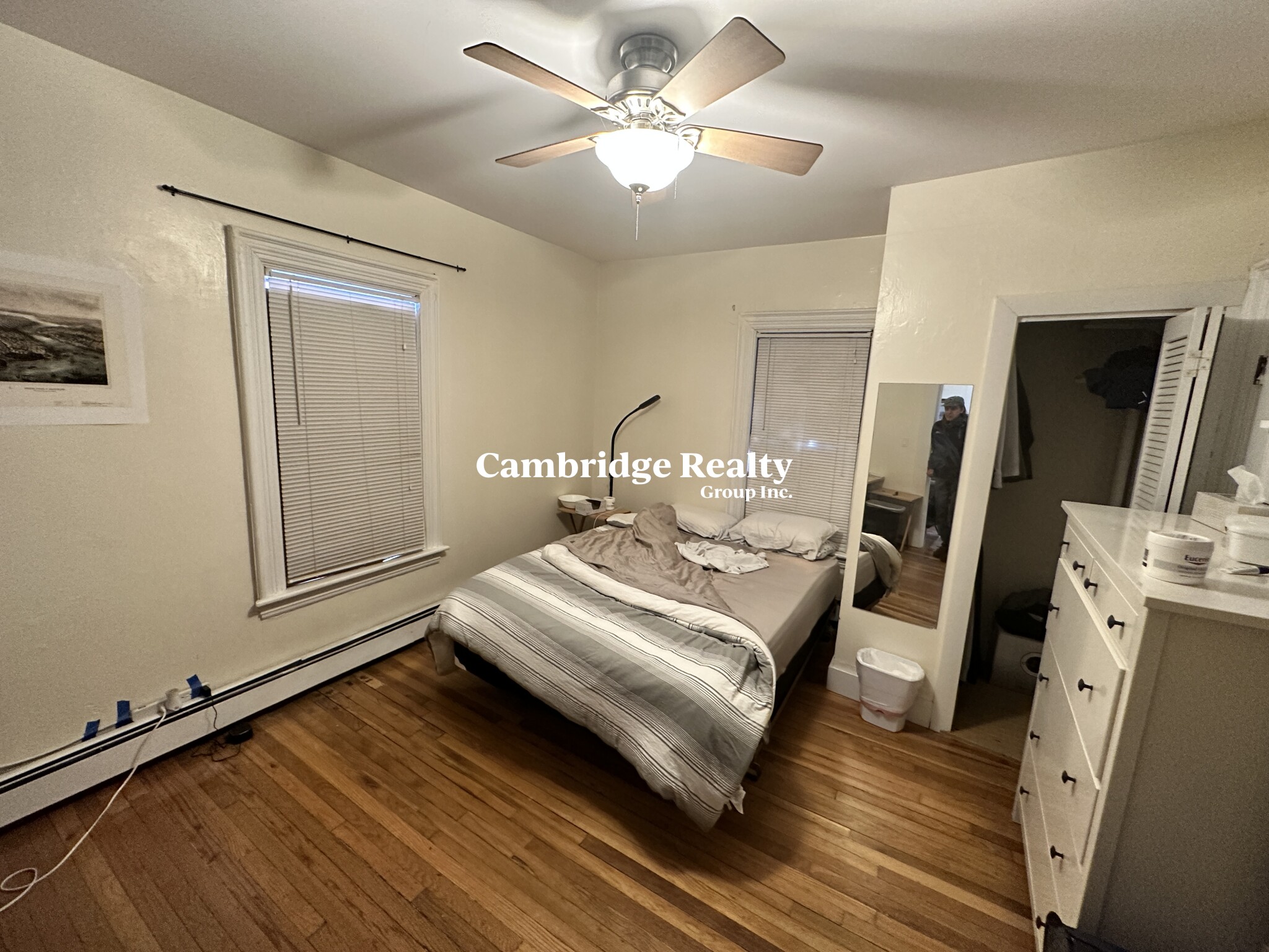 2 Walker Ct, Cambridgeport
