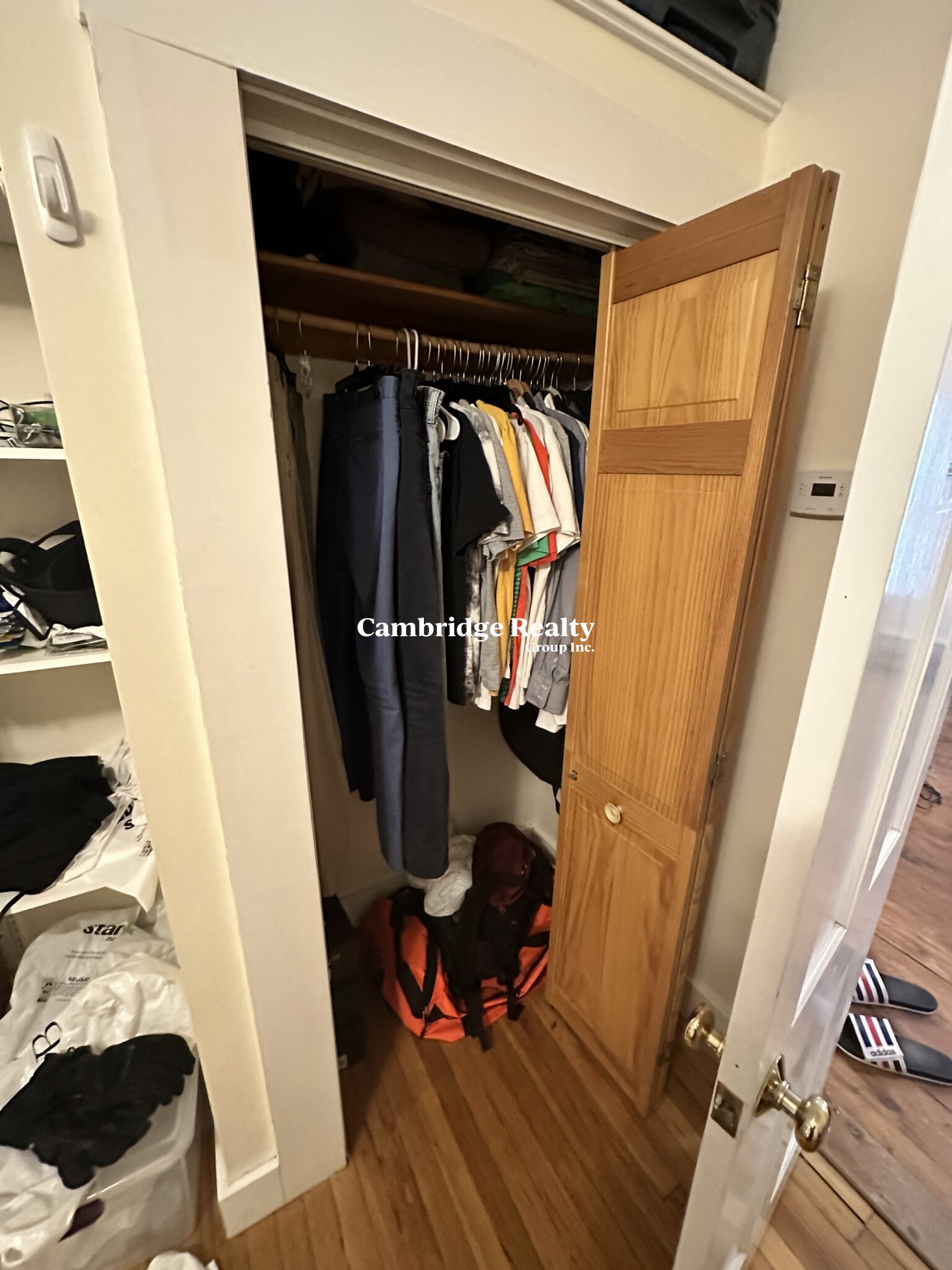 2 Walker Ct, Cambridgeport