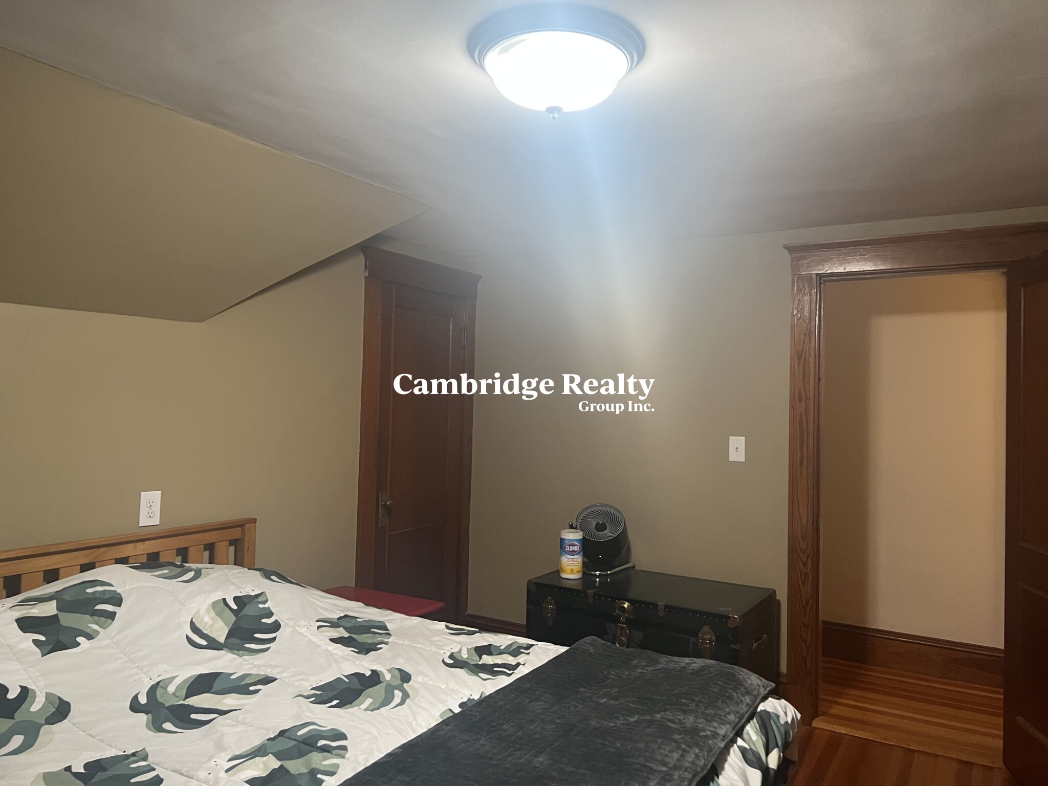 48 Cleveland St, Arlington