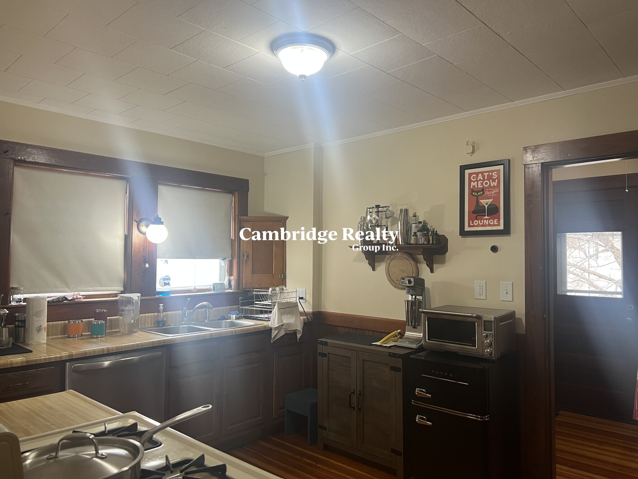 48 Cleveland St, Arlington