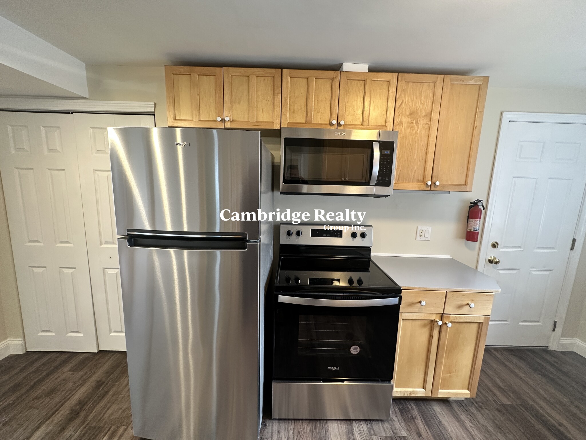 41 May St, West Cambridge