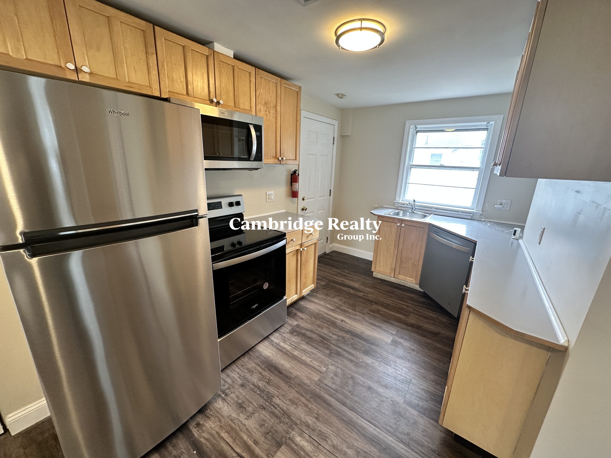 41 May St, West Cambridge