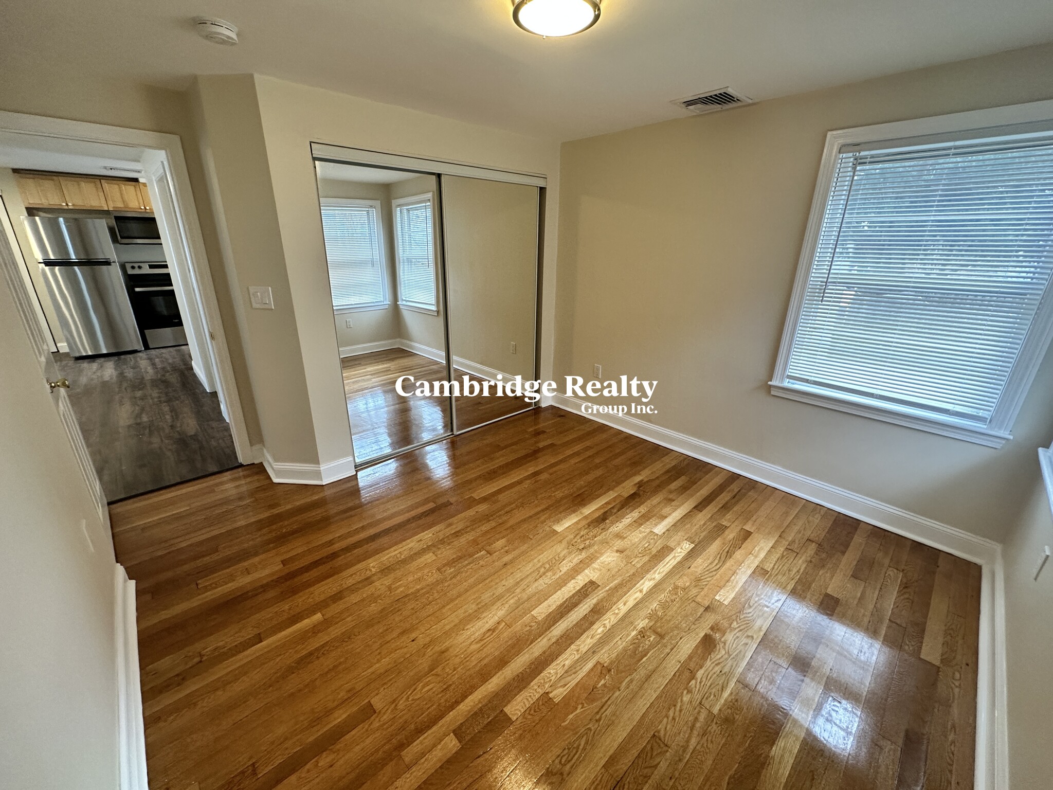 41 May St, West Cambridge