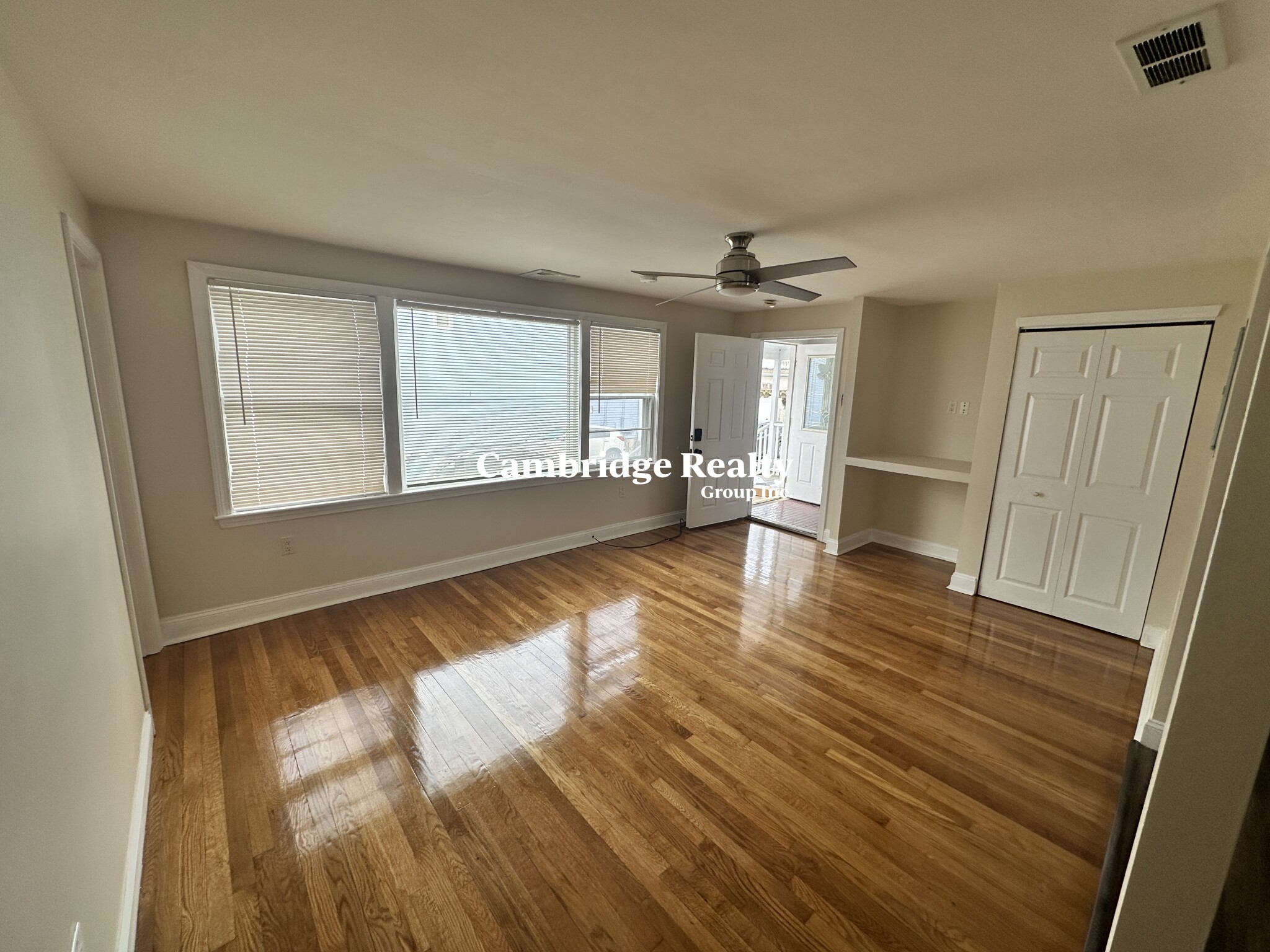 41 May St, West Cambridge