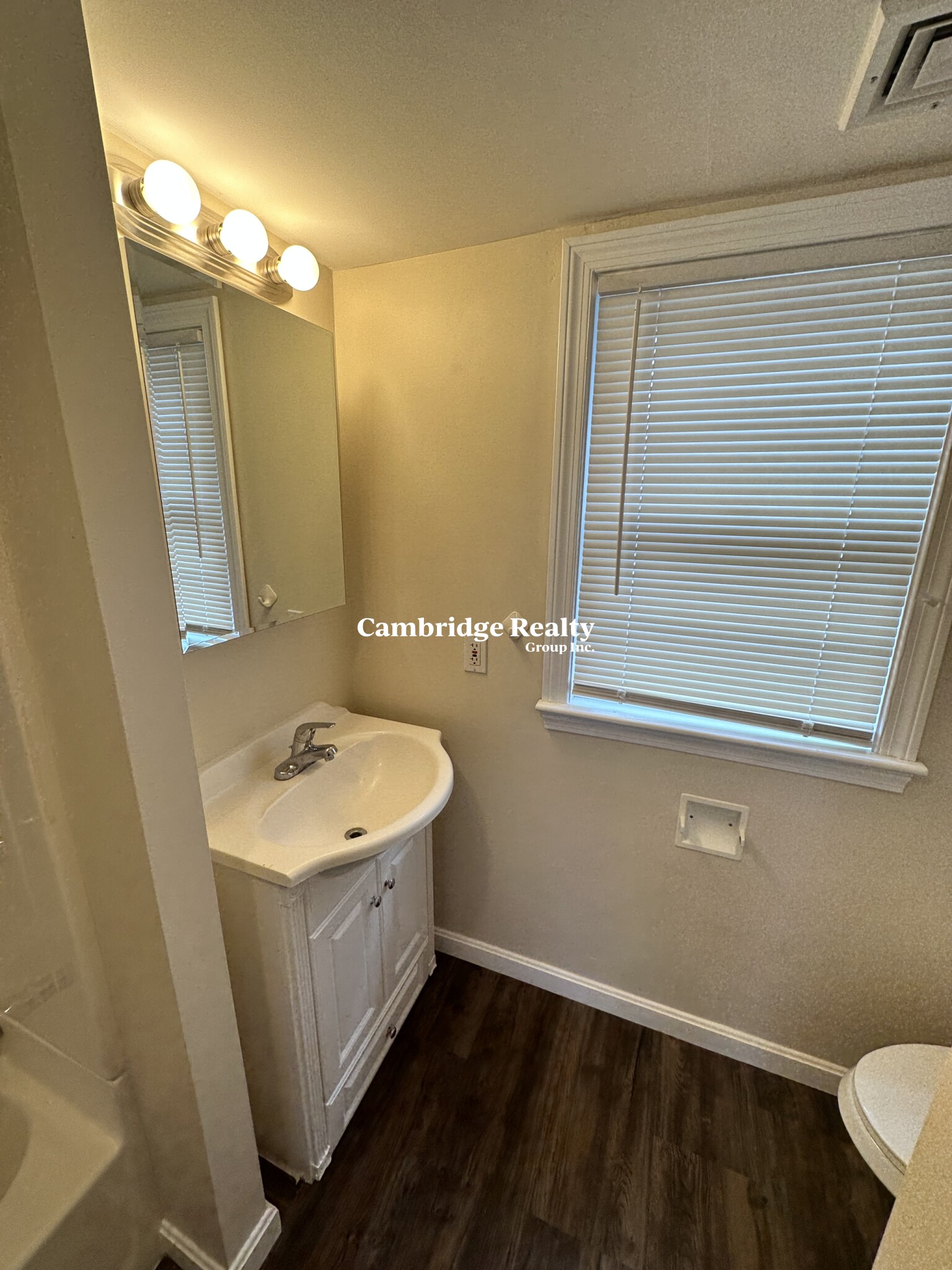 41 May St, West Cambridge