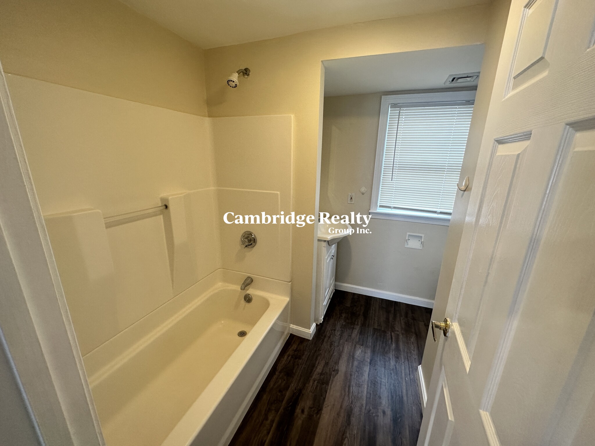 41 May St, West Cambridge