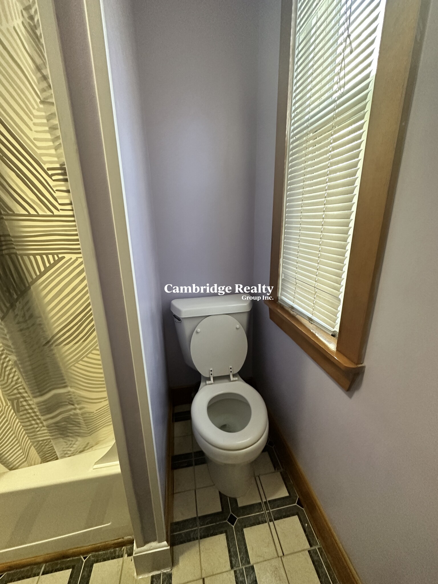 1 Walker Ct, Cambridgeport