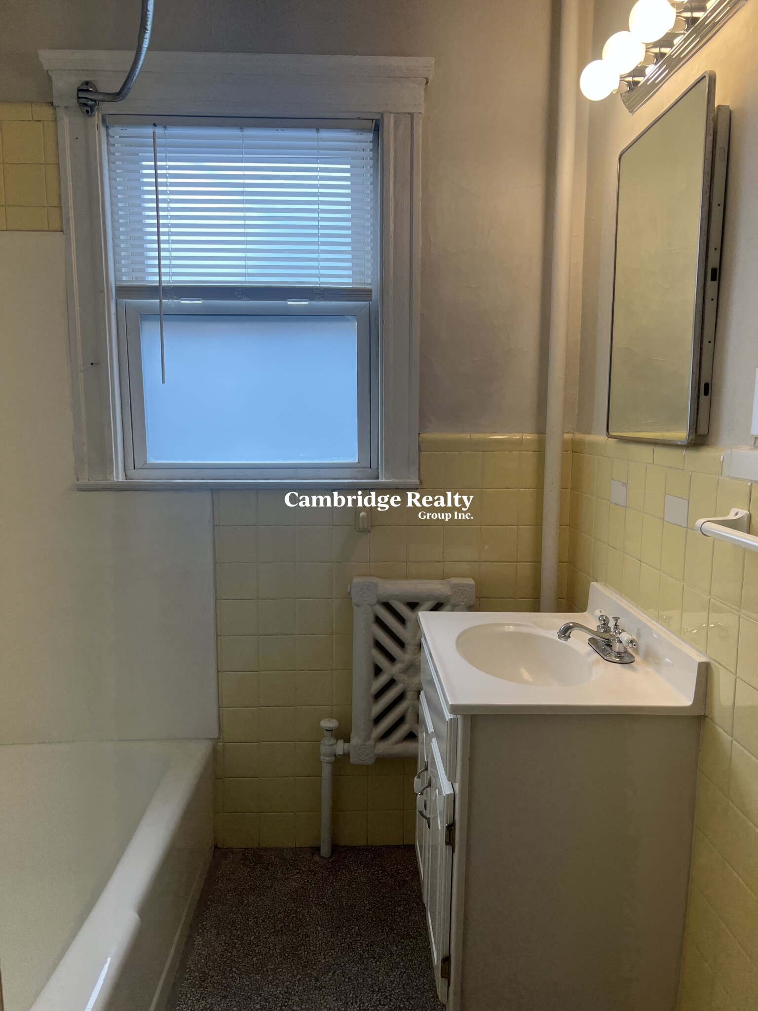 41 Hawthorn St, Harvard Square