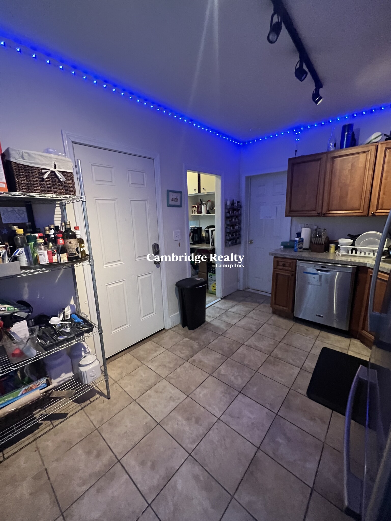 9 Medford St, South Medford